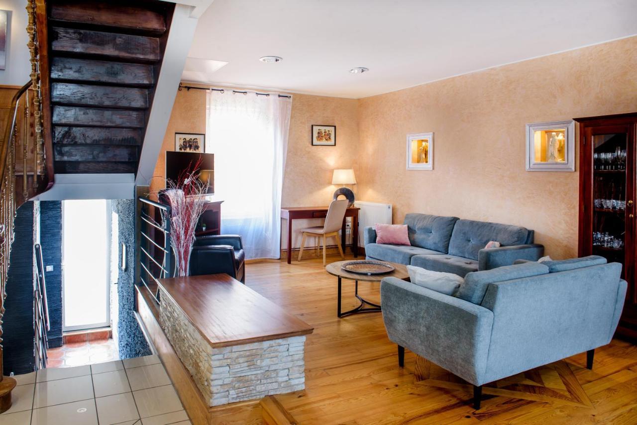 La Sainte Famille Hotel Lourdes Exterior foto